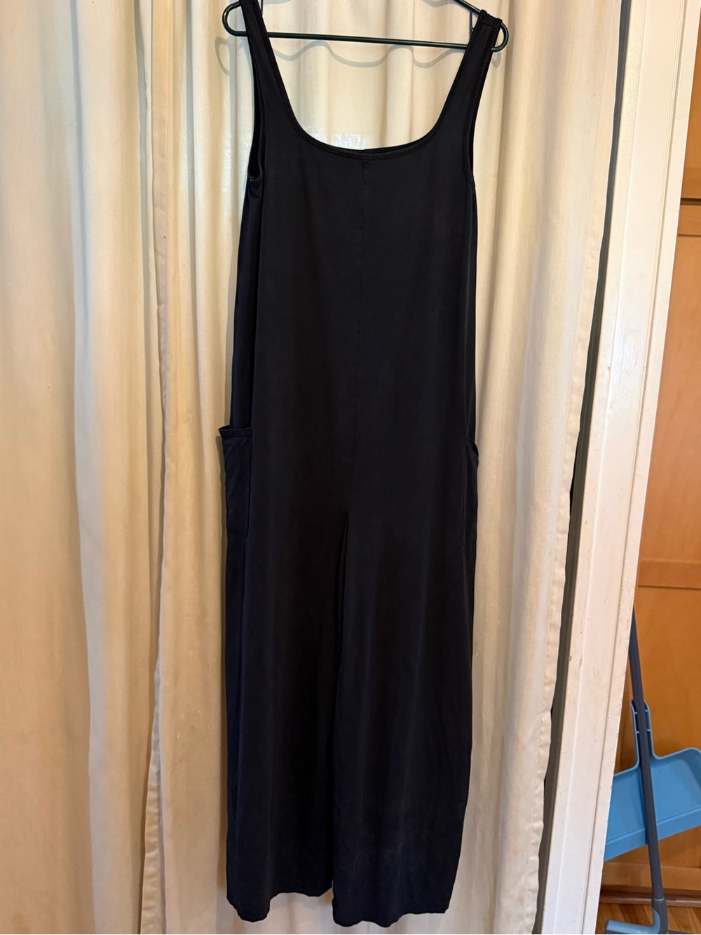 Paper Label Sleevless Wide leg Jumpsuit Black With Pockets Size Medium
